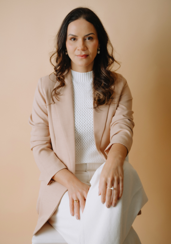 Dra. Marianne Costa – Foto 6 do carrossel da seção “Quem Sou Eu?”