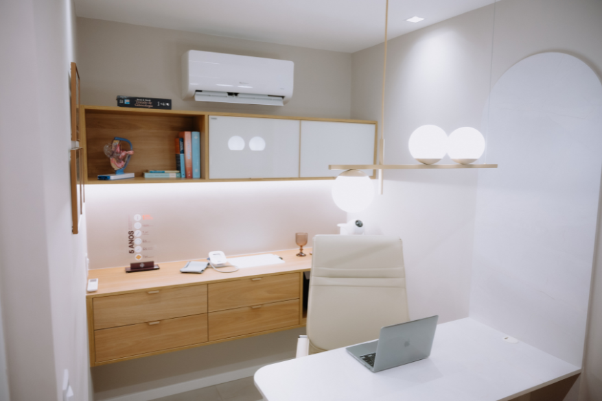 Foto 5 do carrossel – Escritório da Dra. Marianne Costa.