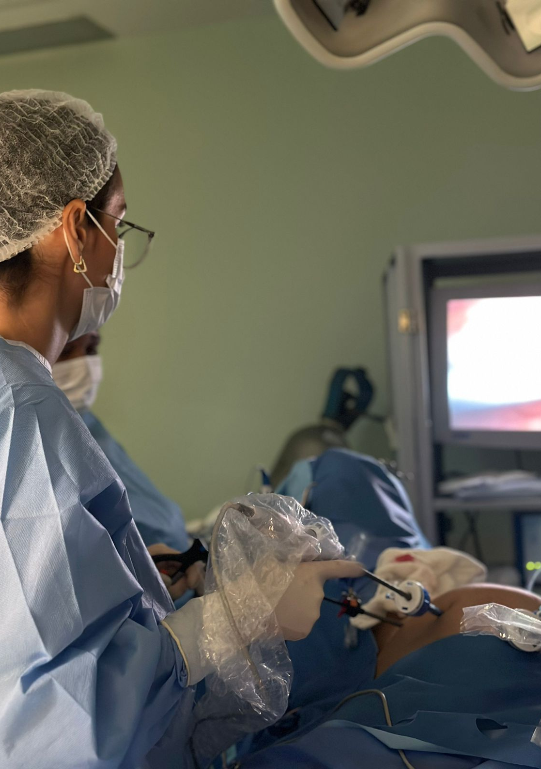 Foto 3 do carrossel da página de Cirurgias da Dra. Marianne Costa.