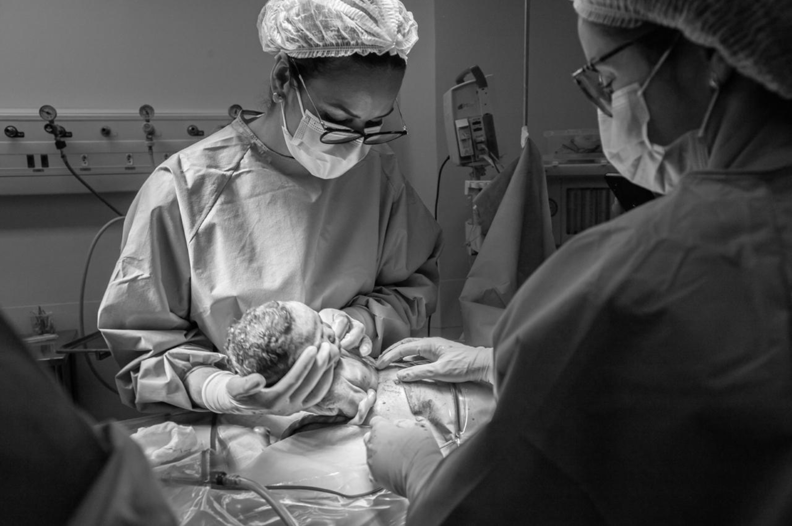 Foto 5 do carrossel horizontal da página de Pré-natal e Parto da Dra. Marianne Costa.