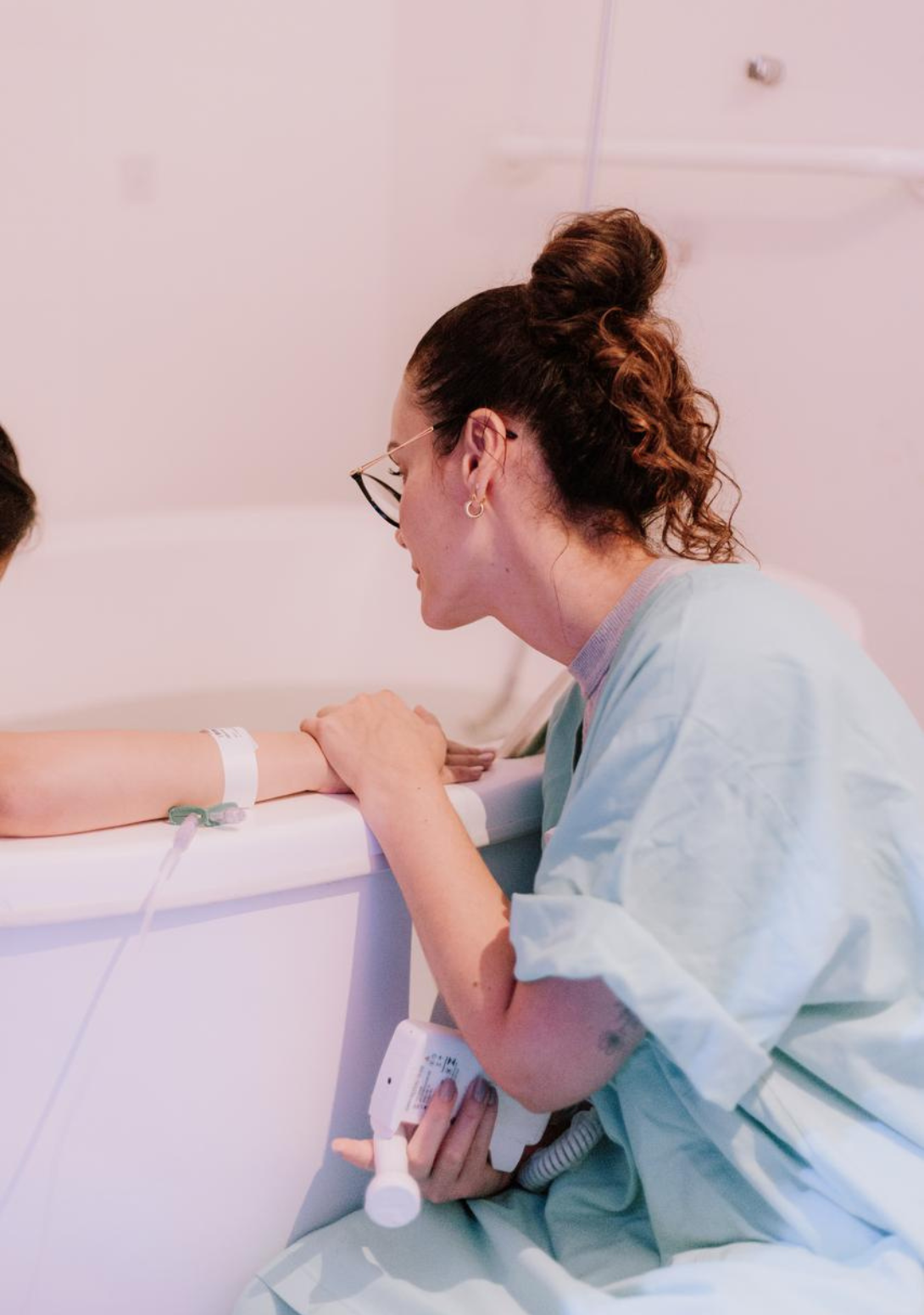 Foto 5 do carrossel vertical da página de Pré-natal e Parto da Dra. Marianne Costa.